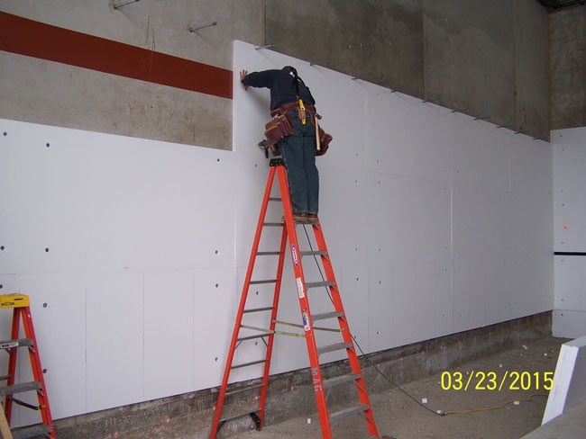 EPS used to insulate and create a continuous thermal break between two concrete walls